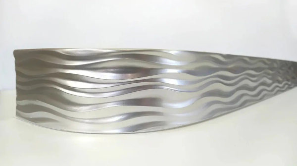 Карниз потолочный 3-х ряд. 2,4м с блендой+повороты "Бриз 70мм" "BroDecor" №111  N ССС